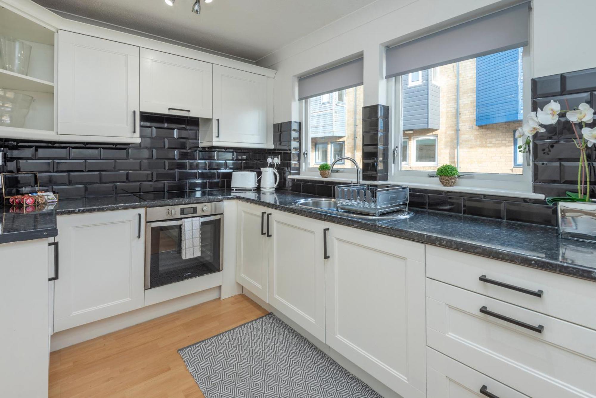 2 Bed Town House With Garden In Hackney, London Lägenhet Exteriör bild
