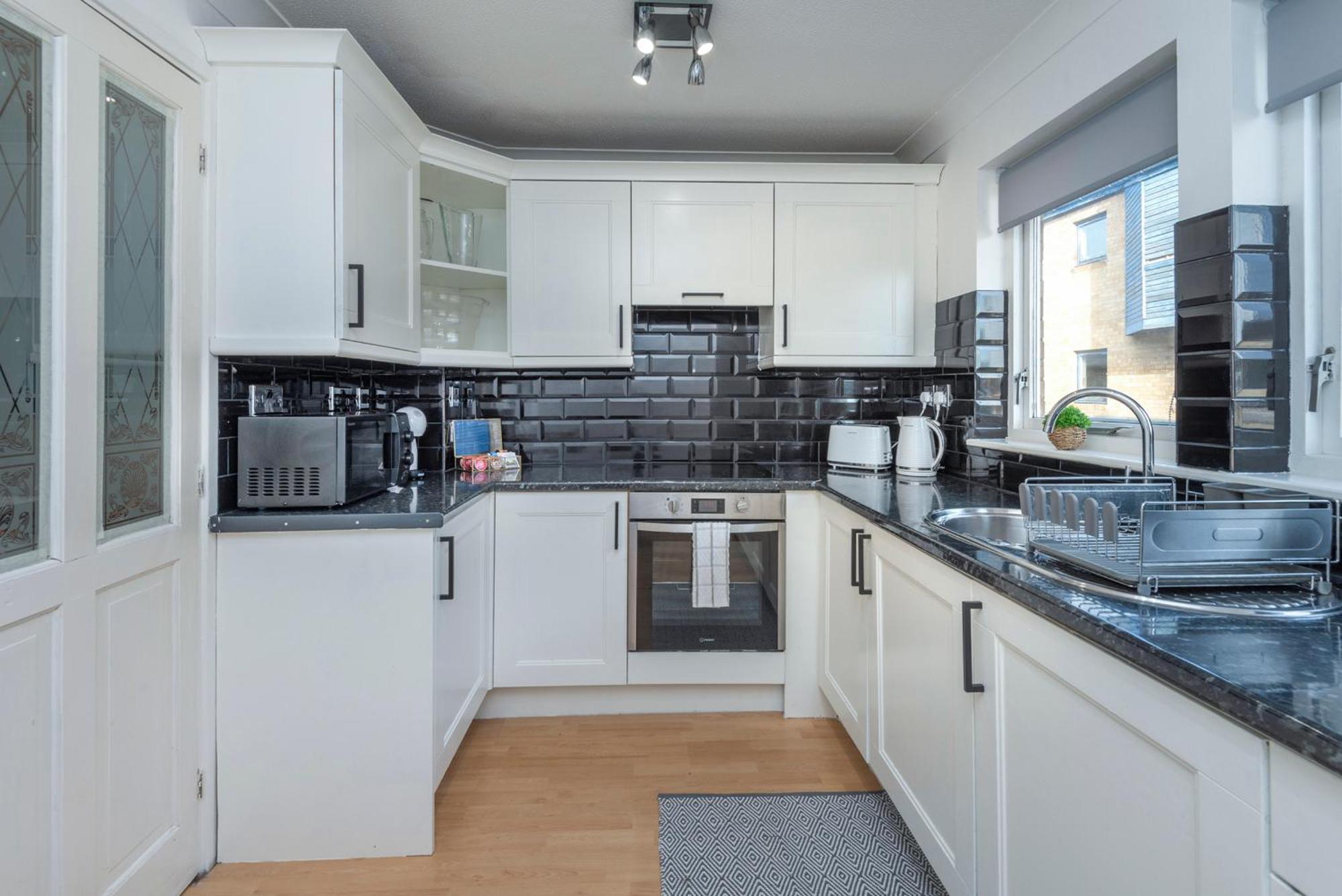 2 Bed Town House With Garden In Hackney, London Lägenhet Exteriör bild